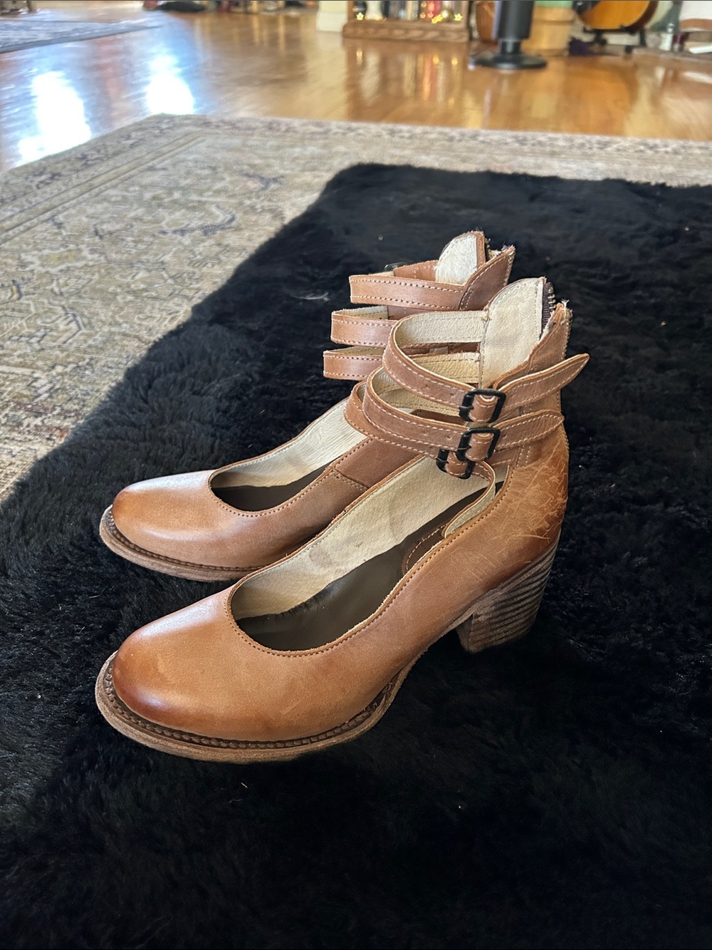 Free Bird Women’s Randi size 7 tan leather